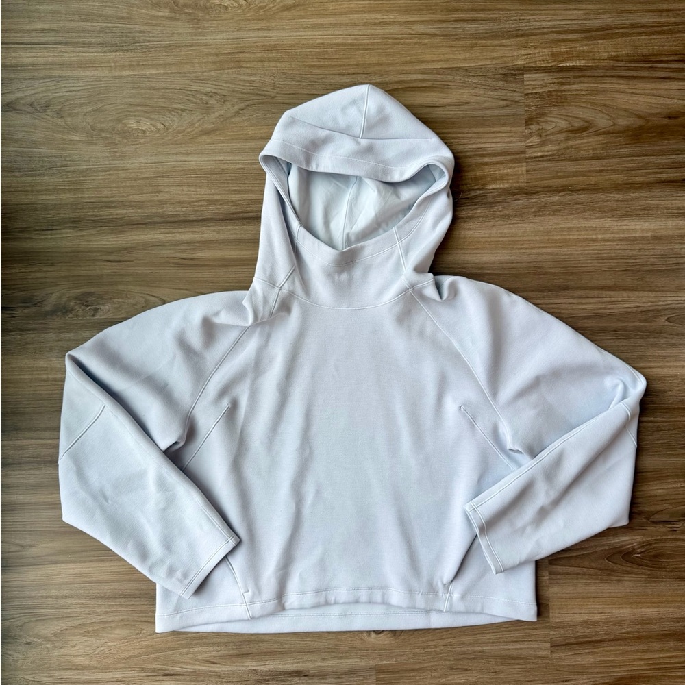 NWOT Lululemon AirWrap Pullover Hoodie (white, size 10)